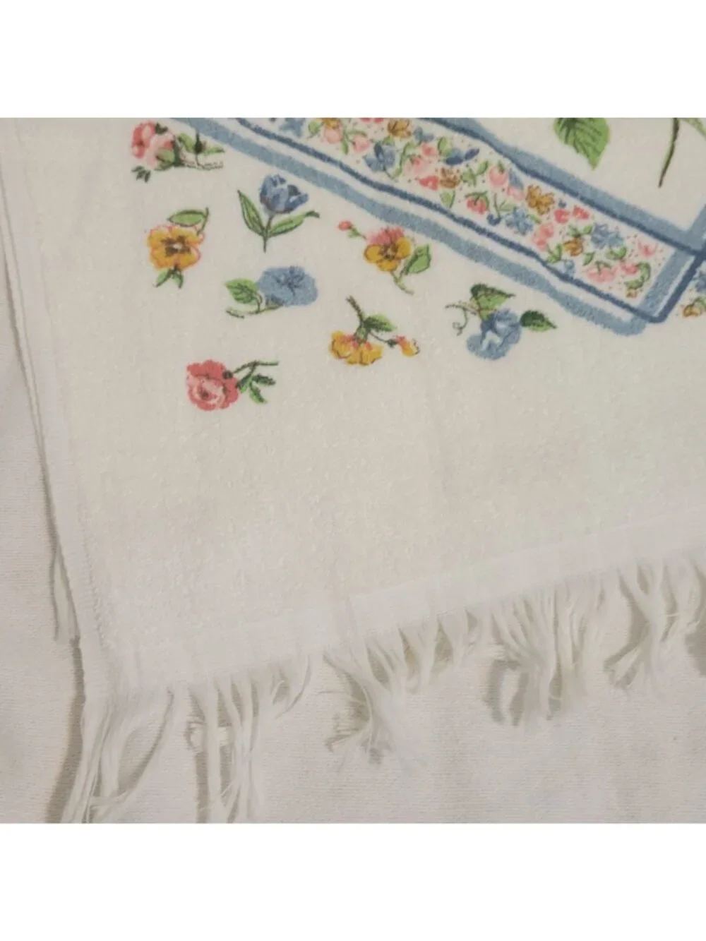 Vtg Lady Pepperell Floral Bath Towel Set Cotton Blend Fringe Blue Pink Made In U